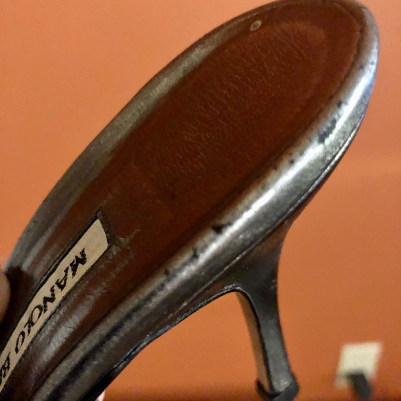 Manolo Blanhik heels! - Picture 7 of 8